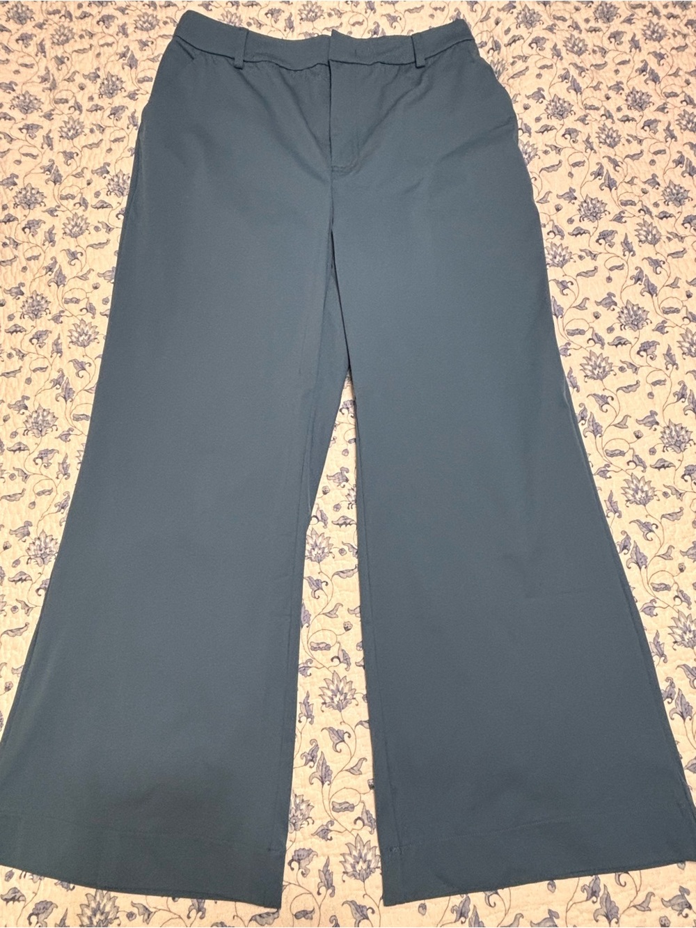 Halara women’s M Petite Blue Dress Pants wide leg stretch Work or Athleisure NWT